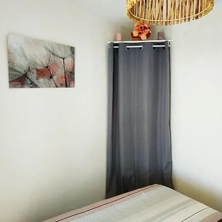 Apartmán Appartement, Vue Sur Mer, Acces Direct Plage, Piscine Vias
