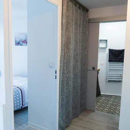 Appartement, Vue Sur Mer, Acces Direct Plage, Piscine * Vias