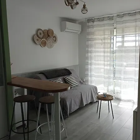 Appartement, Vue Sur Mer, Acces Direct Plage, Piscine アパート *